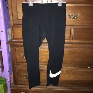 NIKE Athletic Leggings